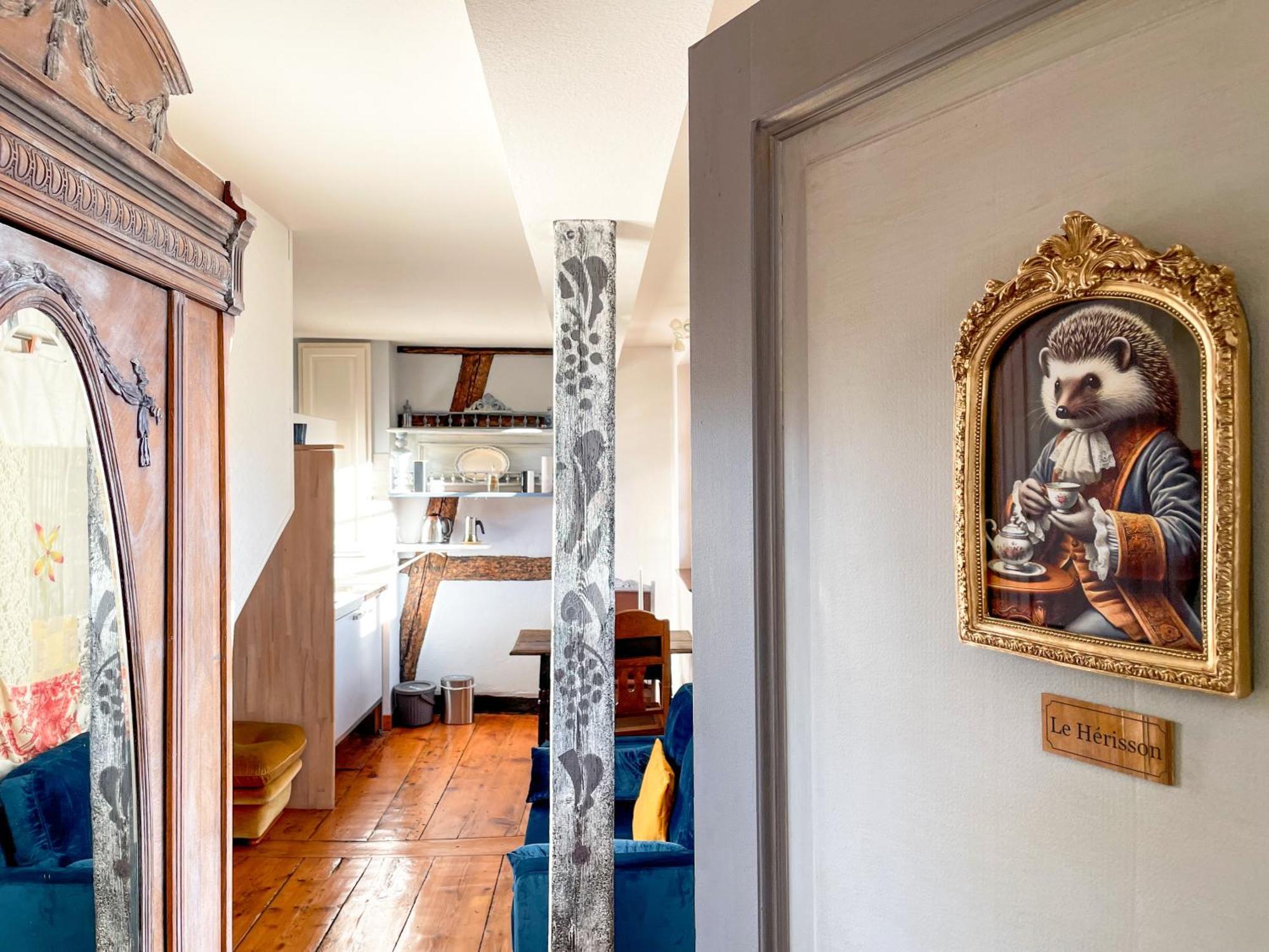 La Maison Bleue - Historic House In The Heart Of Riquewihr Exterior photo