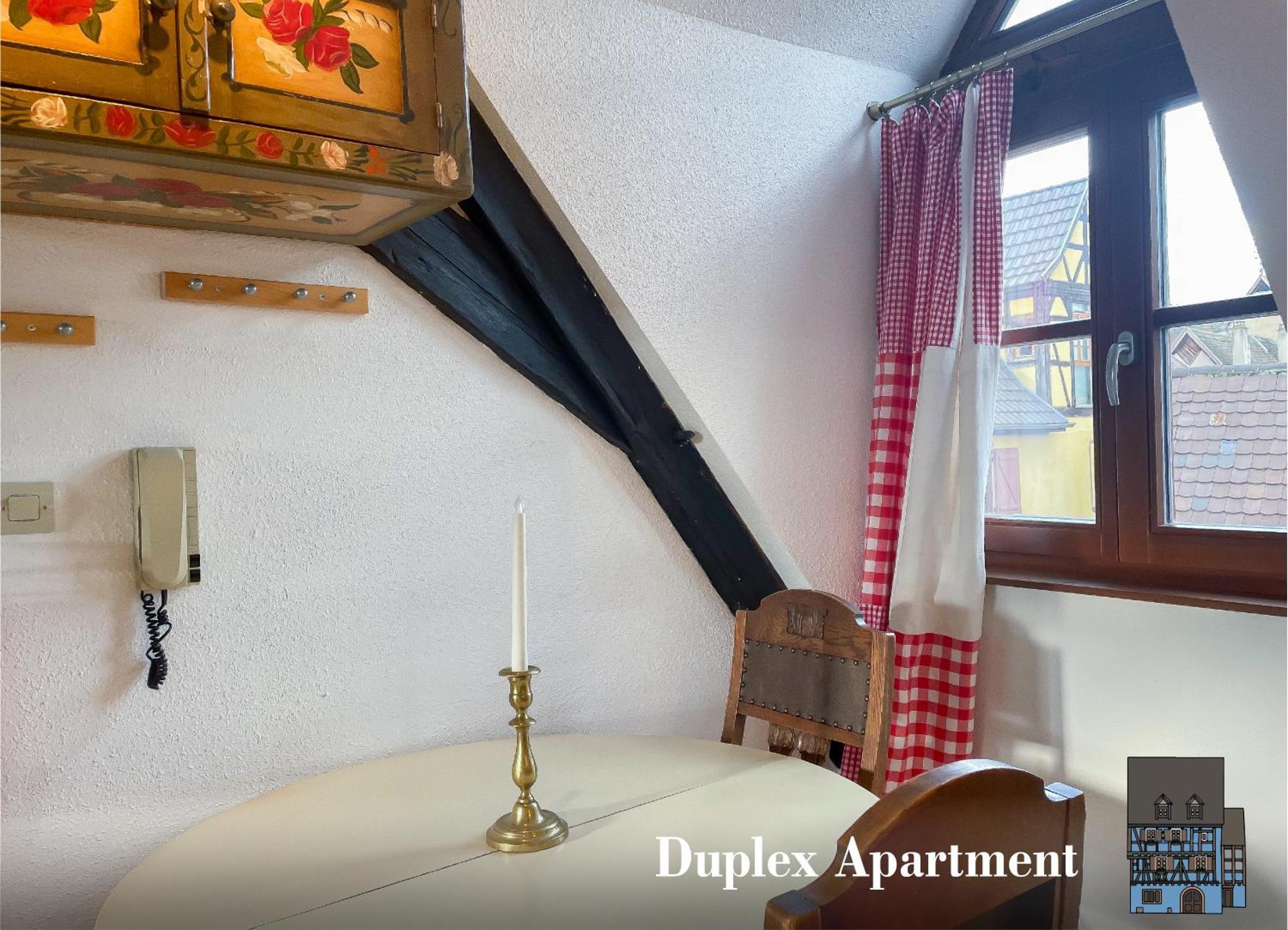 La Maison Bleue - Historic House In The Heart Of Riquewihr Room photo