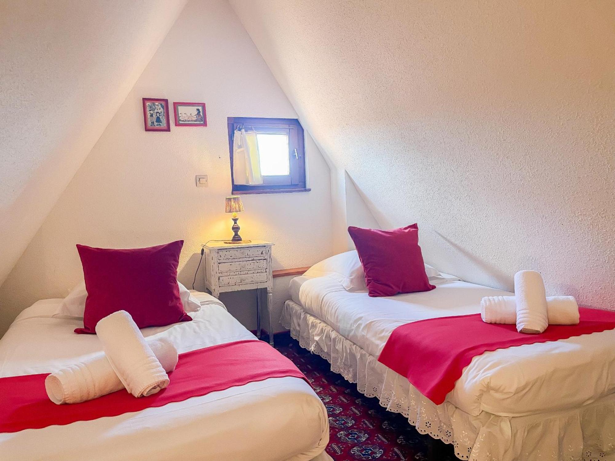 La Maison Bleue - Historic House In The Heart Of Riquewihr Exterior photo